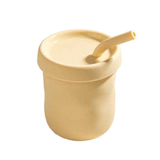 Baby Training Cup with Lid – Spill-Proof Drinking Cup for Toddlers